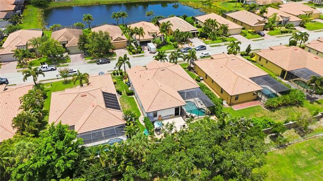 8051 36TH STREET CIRCLE E, Sarasota, FL 34243