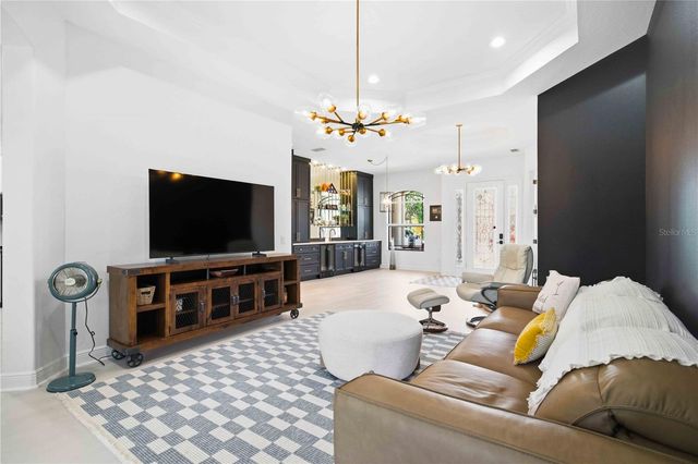 8051 36TH STREET CIRCLE E, Sarasota, FL 34243