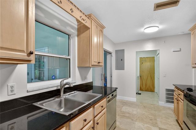 5616 TRIMBLE PARK ROAD, Mount Dora, FL 32757