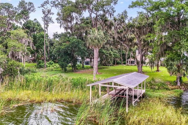 5616 TRIMBLE PARK ROAD, Mount Dora, FL 32757