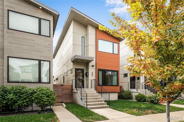 4424 Vista Avenue, St Louis, MO 63110