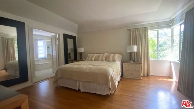 444 Smithwood Drive, Beverly Hills, CA 90212