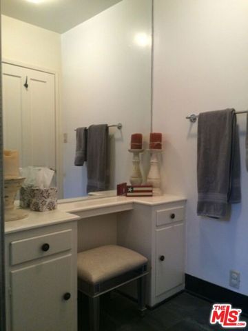 444 Smithwood Drive, Beverly Hills, CA 90212