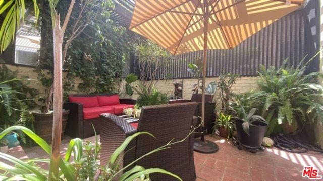 444 Smithwood Drive, Beverly Hills, CA 90212