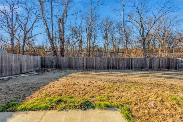 7395 BARRETT OAKS RD W, Millington, TN 38053