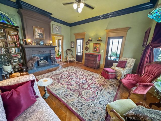 224 W Chickasaw Street, Tahlequah, OK 74464