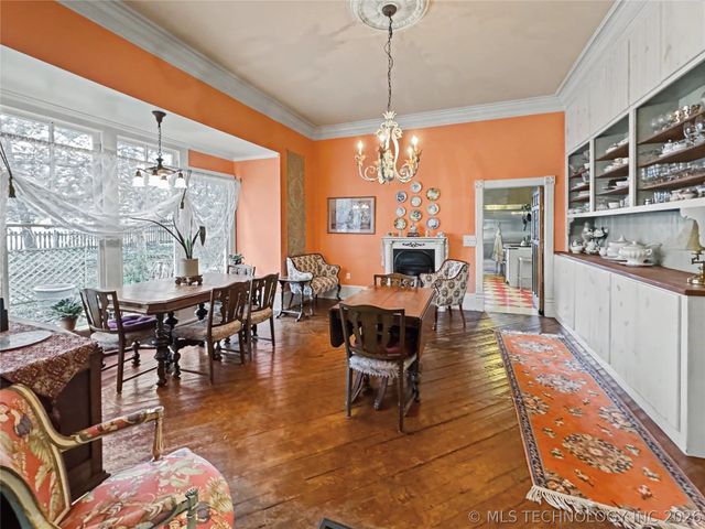 224 W Chickasaw Street, Tahlequah, OK 74464