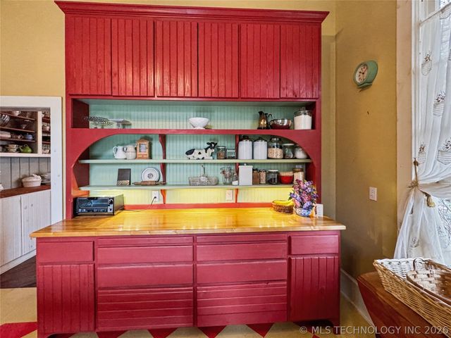 224 W Chickasaw Street, Tahlequah, OK 74464