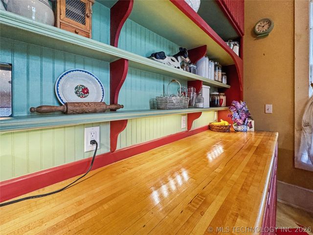 224 W Chickasaw Street, Tahlequah, OK 74464