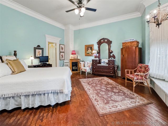 224 W Chickasaw Street, Tahlequah, OK 74464