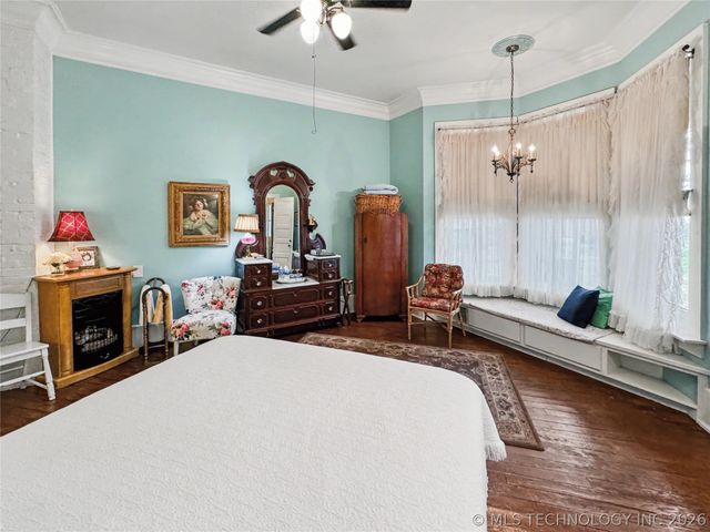 224 W Chickasaw Street, Tahlequah, OK 74464