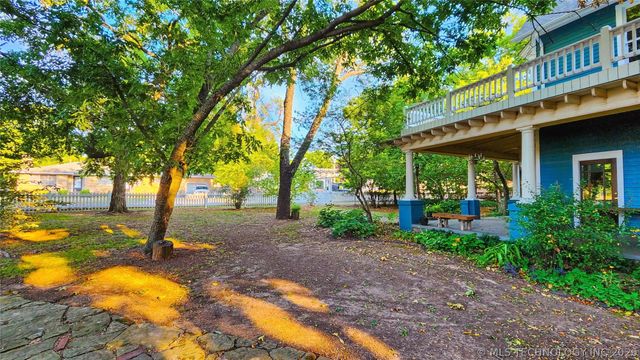 224 W Chickasaw Street, Tahlequah, OK 74464