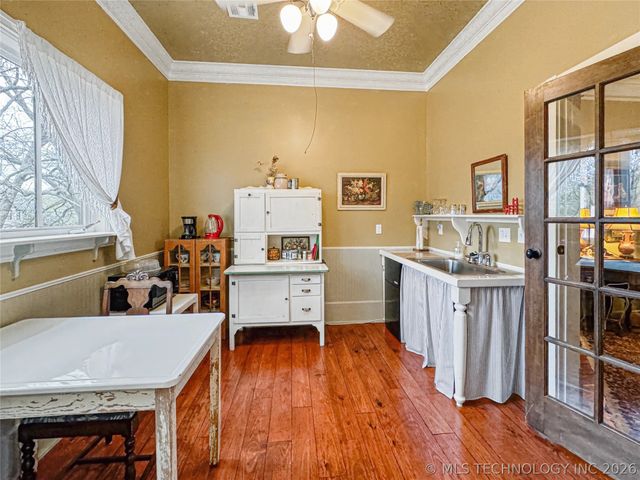 224 W Chickasaw Street, Tahlequah, OK 74464