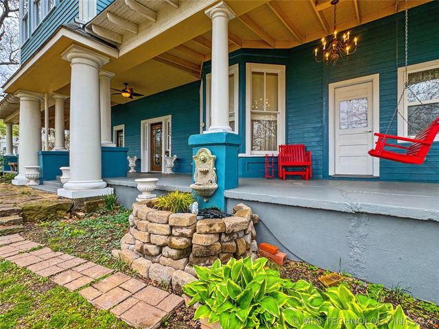 224 W Chickasaw Street, Tahlequah, OK 74464