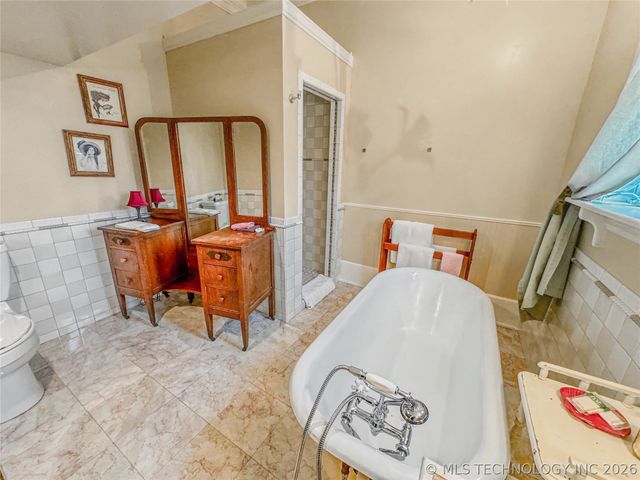 224 W Chickasaw Street, Tahlequah, OK 74464