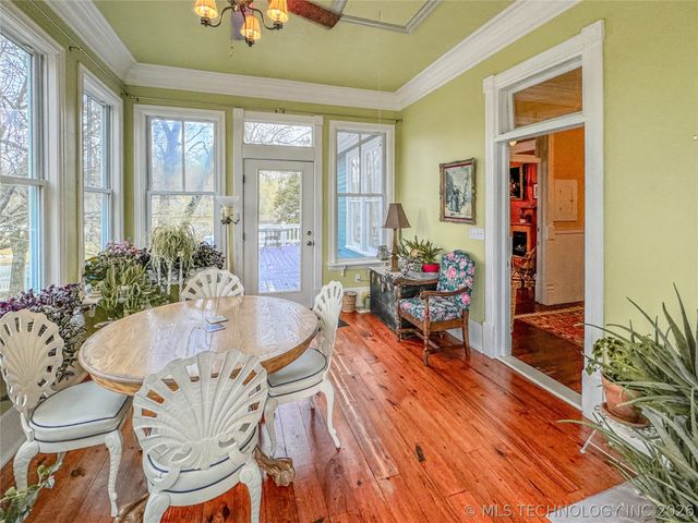 224 W Chickasaw Street, Tahlequah, OK 74464