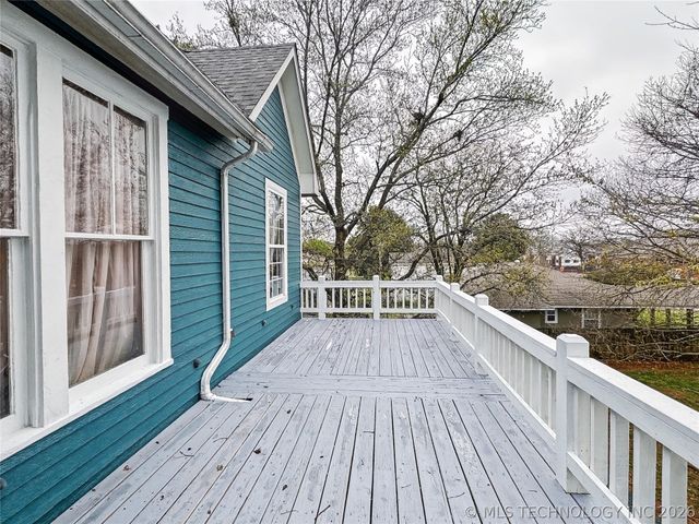 224 W Chickasaw Street, Tahlequah, OK 74464