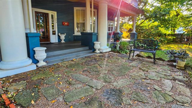 224 W Chickasaw Street, Tahlequah, OK 74464