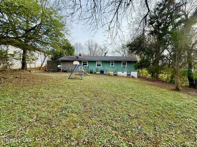 2516 Wayland Ave, Knoxville, TN 37914