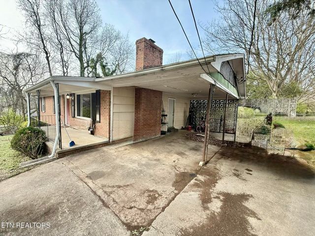 2516 Wayland Ave, Knoxville, TN 37914