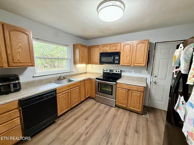 2516 Wayland Ave, Knoxville, TN 37914