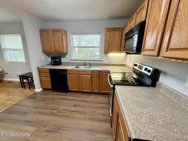 2516 Wayland Ave, Knoxville, TN 37914