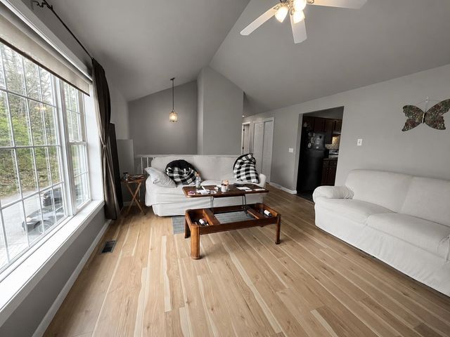 223 S Main Street, Seabrook, NH 03874