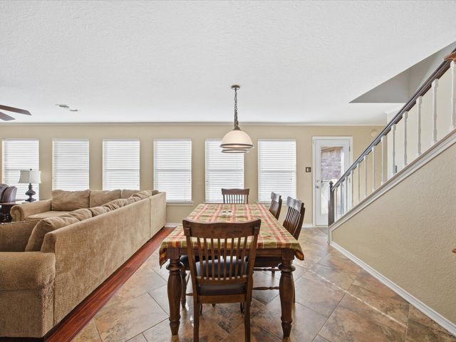 3428 Pembroke Place, Bedford, TX 76021