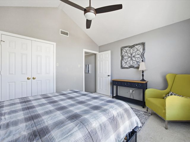 3428 Pembroke Place, Bedford, TX 76021