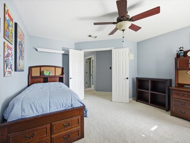 3428 Pembroke Place, Bedford, TX 76021