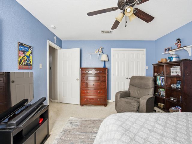 3428 Pembroke Place, Bedford, TX 76021