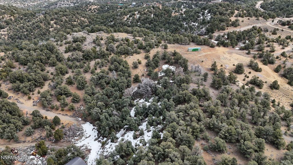 Image 11 of property listing at 480 Highland Road, Reno, NV 89521