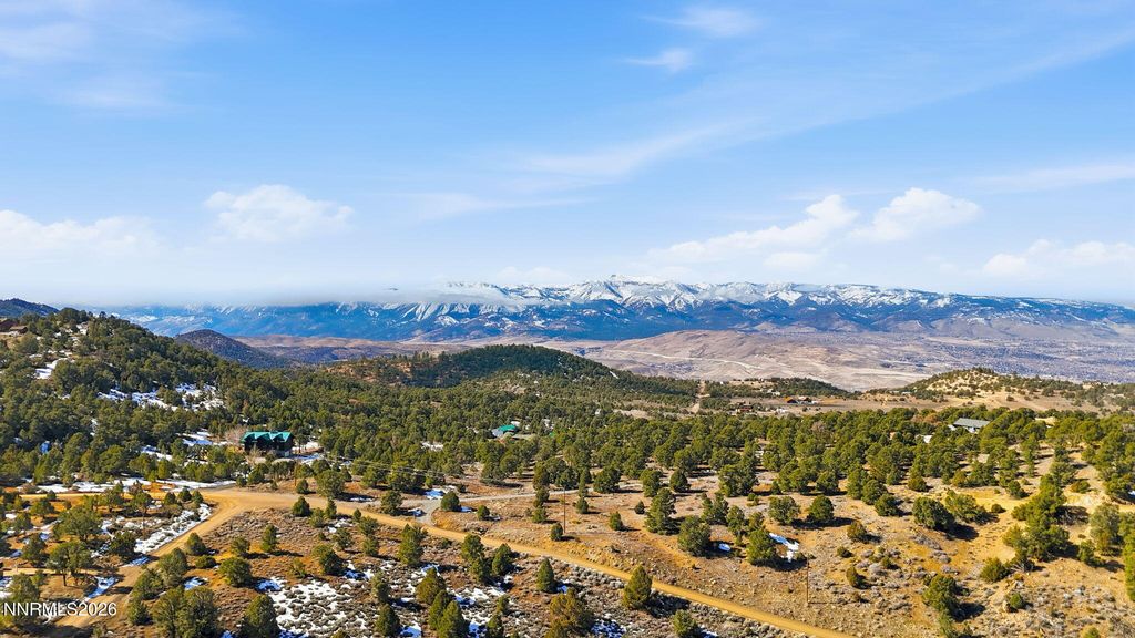 Image 8 of property listing at 480 Highland Road, Reno, NV 89521