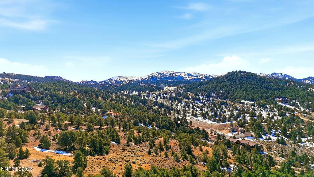 Image 9 of property listing at 480 Highland Road, Reno, NV 89521