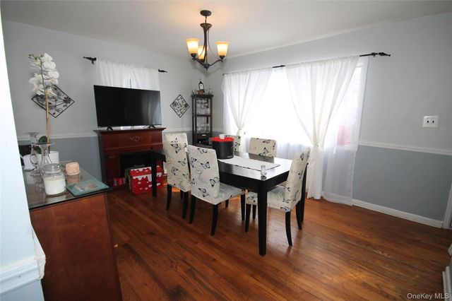 180 Stone Street, Elmont, NY 11003