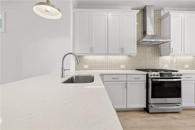 2852 Evanshire Avenue 114, Duluth, GA 30096