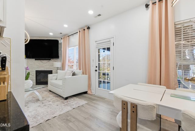 4454 Snowcrest Lane, Raleigh, NC 27616