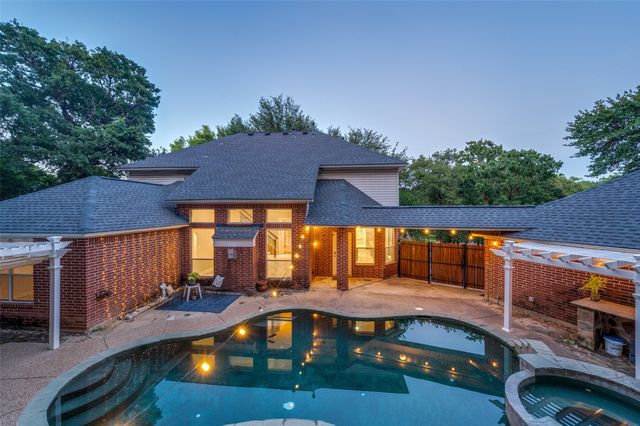 3145 Joyce Court, Grapevine, TX 76051