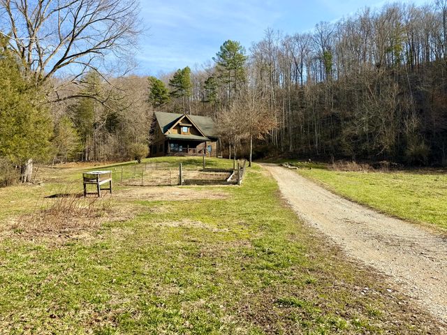 777 W Norwood-Mt Zion Road, Science Hill, KY 42553