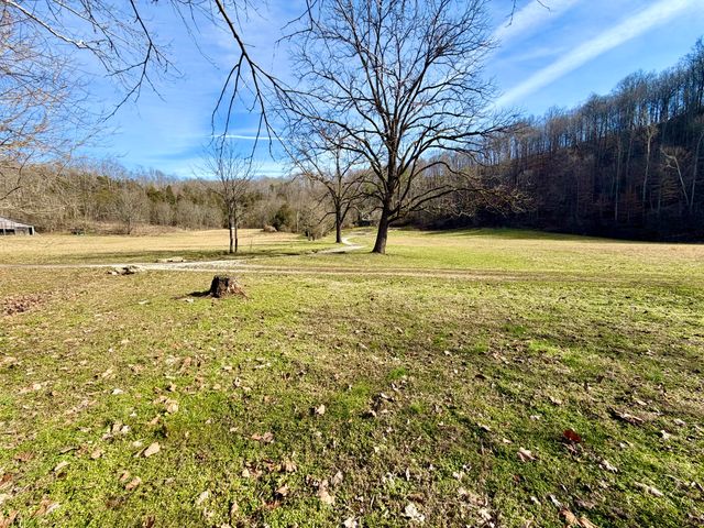 777 W Norwood-Mt Zion Road, Science Hill, KY 42553