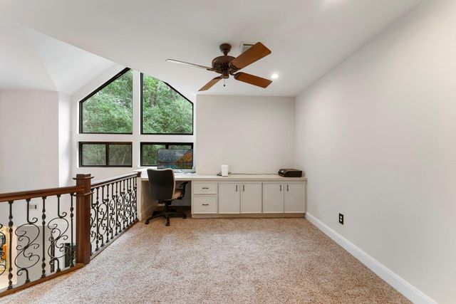 3 Song Sparrow Place, The Woodlands, TX 77381