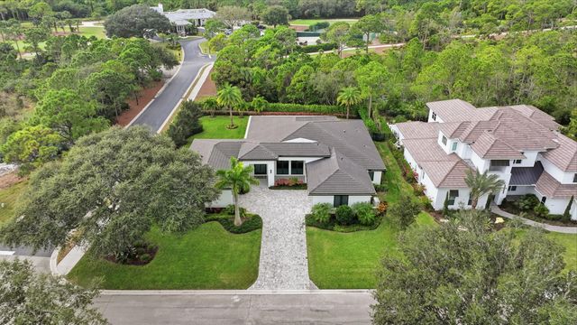 10200 SE Sandpine Lane, Hobe Sound, FL 33455