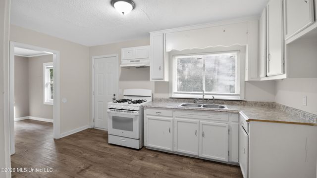 120 Wacker Drive, Jackson, MS 39206