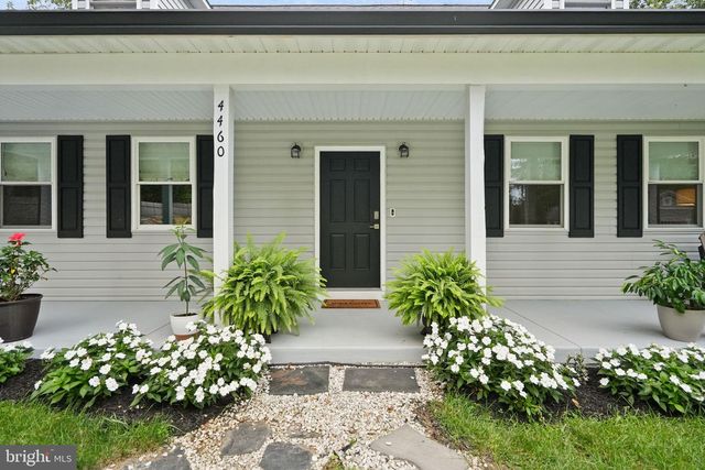 4460 SCOTTS RD, Marshall, VA 20115