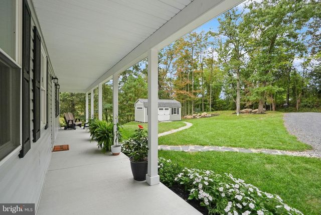 4460 SCOTTS RD, Marshall, VA 20115