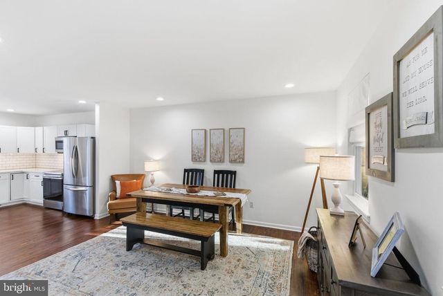 4460 SCOTTS RD, Marshall, VA 20115