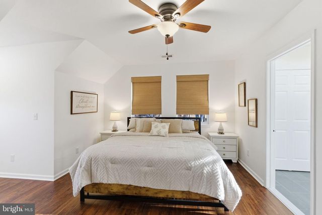 4460 SCOTTS RD, Marshall, VA 20115