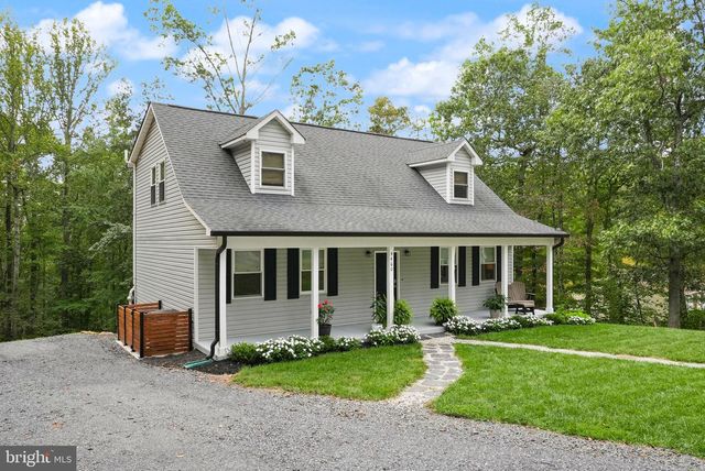 4460 SCOTTS RD, Marshall, VA 20115