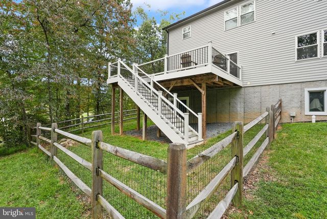 4460 SCOTTS RD, Marshall, VA 20115