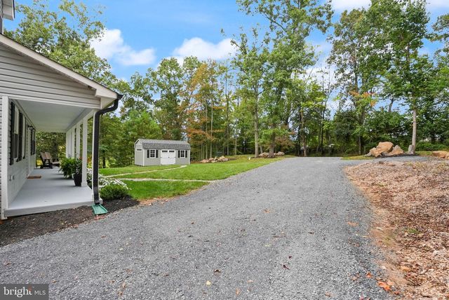 4460 SCOTTS RD, Marshall, VA 20115